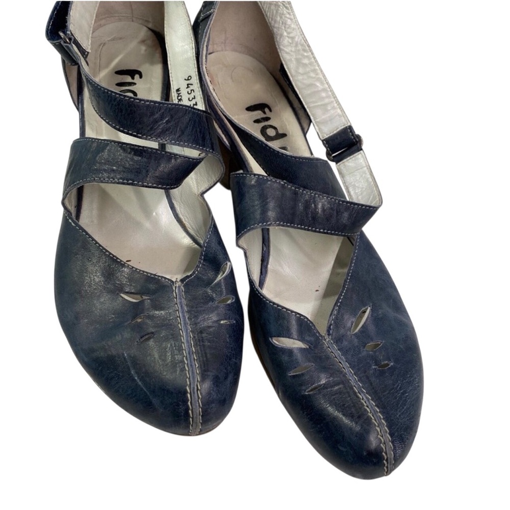 Fidji Navy Leather Cross Detail Heels Pumps Sz 41